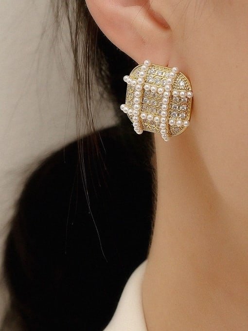 Pearly Vintage